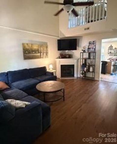 2850 Mayer House Court, Charlotte, NC 28214