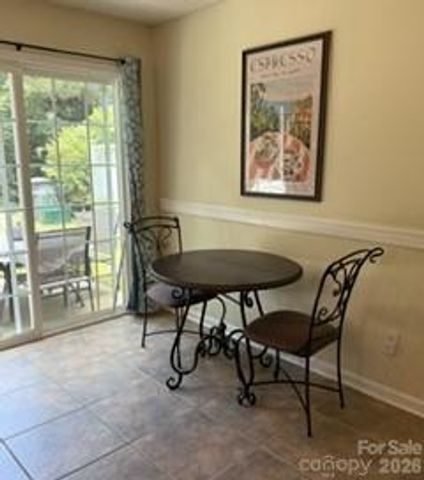 2850 Mayer House Court, Charlotte, NC 28214