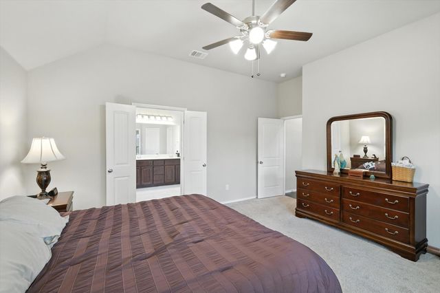 221 Gardenia Drive, Azle, TX 76020