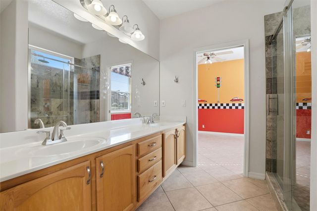 4864 RED BRICK RUN, Sanford, FL 32771