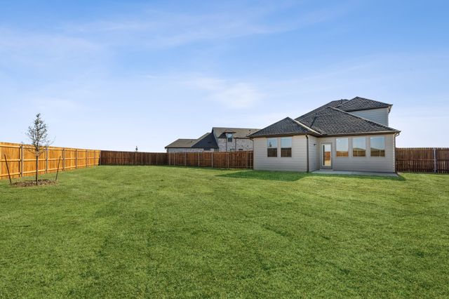 2460 Adenmore Lane, Forney, TX 75126