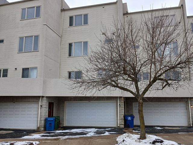 210 N Des Plaines Avenue N D, Forest Park, IL 60130