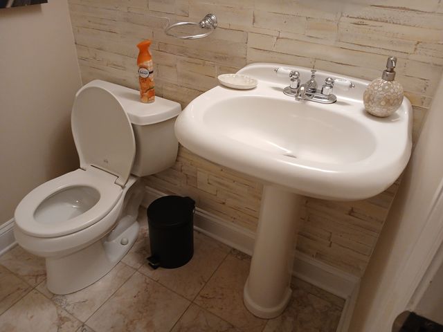 210 N Des Plaines Avenue N D, Forest Park, IL 60130