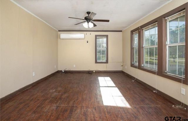 2709 Walton Rd, Tyler, TX 75701