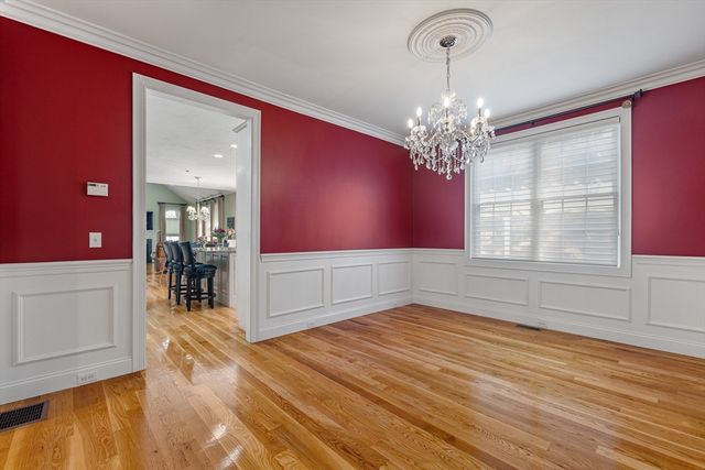 34 Beechwood Cir, Northborough, MA 01532