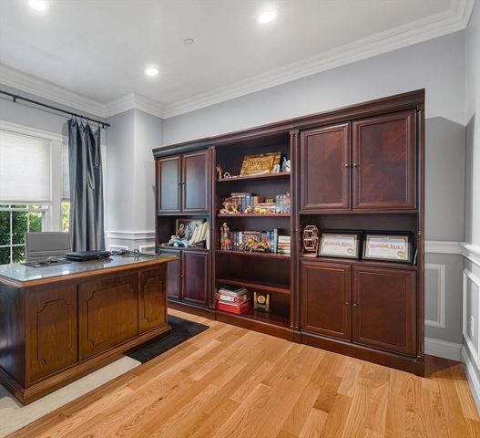 34 Beechwood Cir, Northborough, MA 01532