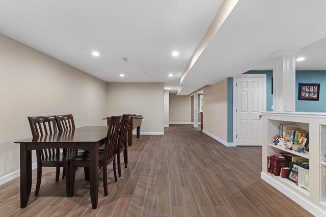 34 Beechwood Cir, Northborough, MA 01532