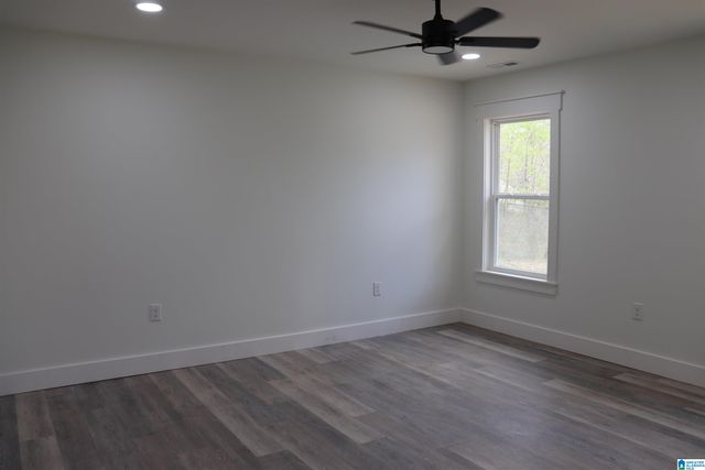 221 SHEFFIELD DRIVE, Oneonta, AL 35121