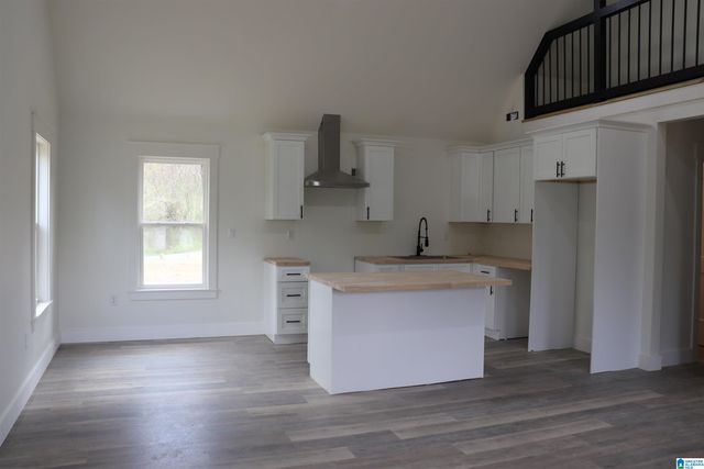 221 SHEFFIELD DRIVE, Oneonta, AL 35121