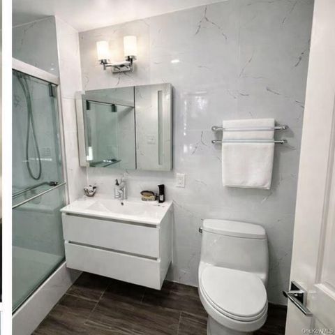 14427 Sanford Avenue 4L, Flushing, NY 11355