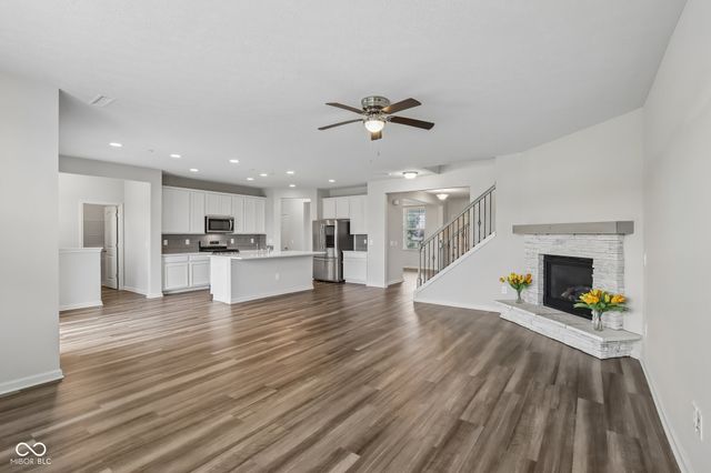 1438 Sunset Boulevard, Avon, IN 46123