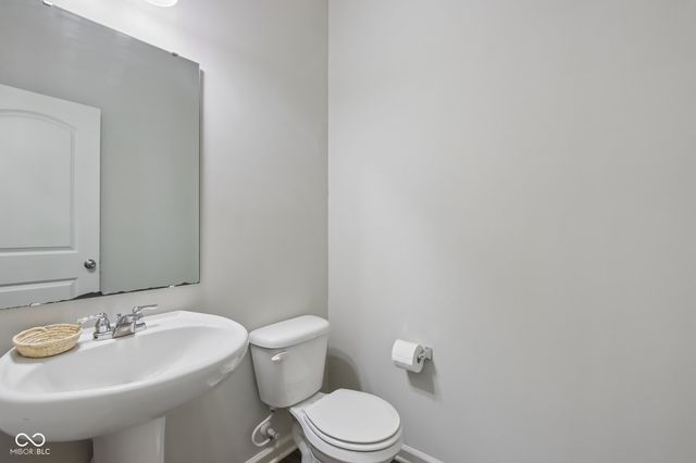 1438 Sunset Boulevard, Avon, IN 46123