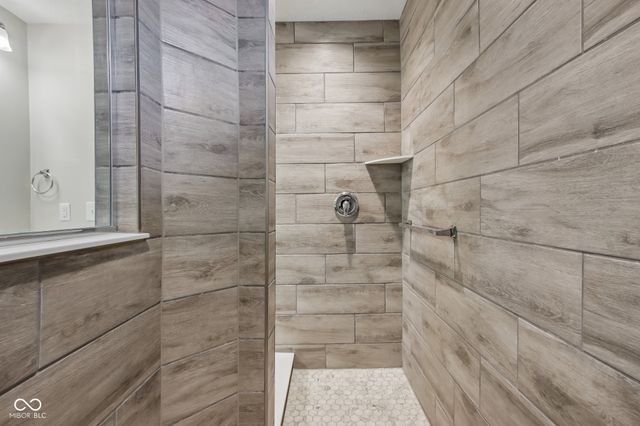 1438 Sunset Boulevard, Avon, IN 46123