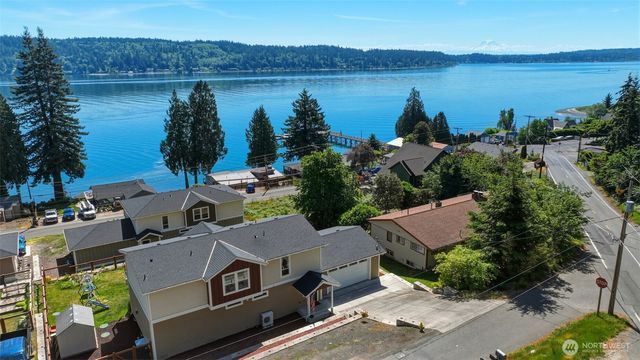 5584 Madrona Avenue NE, Bremerton, WA 98311