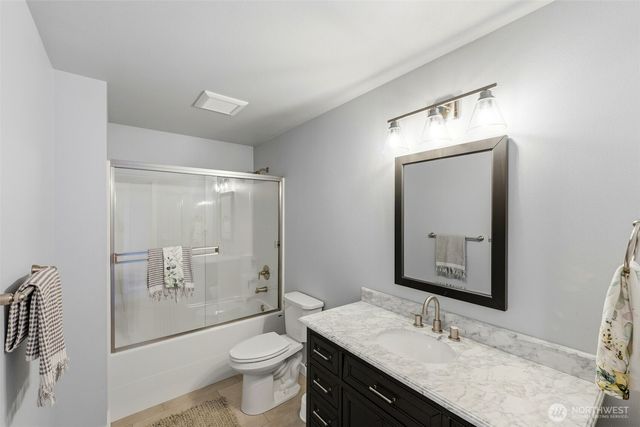 5584 Madrona Avenue NE, Bremerton, WA 98311