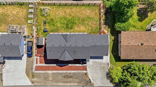 5584 Madrona Avenue NE, Bremerton, WA 98311