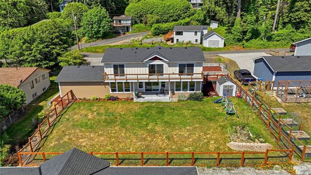5584 Madrona Avenue NE, Bremerton, WA 98311