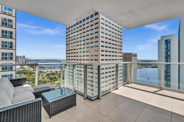 300 S Biscayne Blvd 2916, Miami, FL 33131