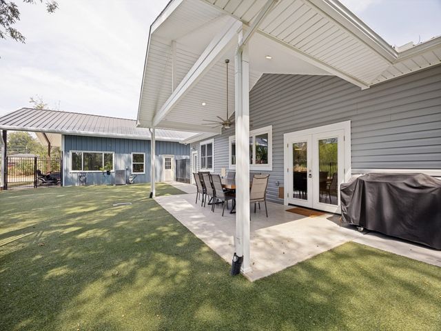 2530 Flora Lane, Denison, TX 75020