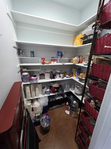 5500 County Road 302, Grandview, TX 76050