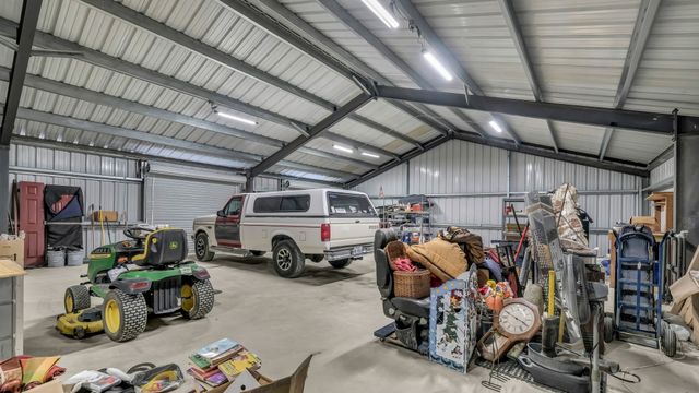 5500 County Road 302, Grandview, TX 76050