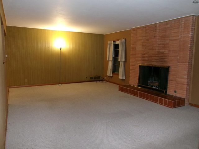 419 W ROGERS DRIVE, Wichita Falls, TX 76309