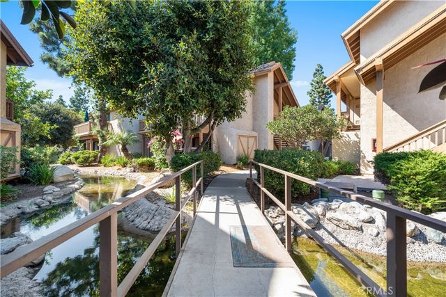 208 Orange Blossom, Irvine, CA 92618