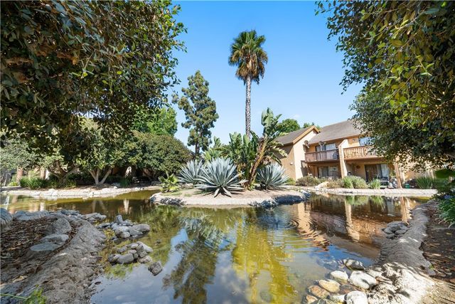 208 Orange Blossom, Irvine, CA 92618