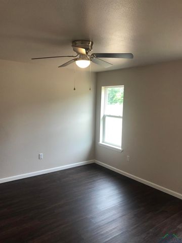 107 Meadow Lane, Naples, TX 75568