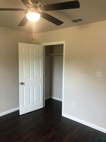 107 Meadow Lane, Naples, TX 75568