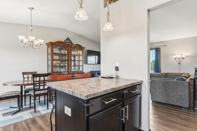 59 Southfork Place SE, Kasson, MN 55944