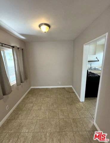 12206 Washington Place, Los Angeles, CA 90066