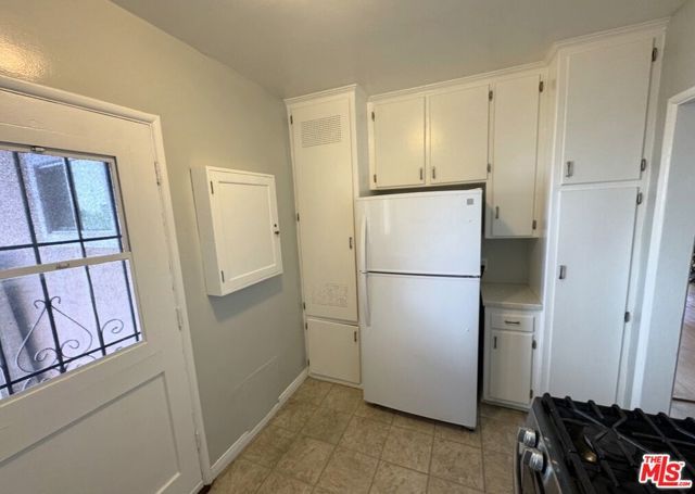 12206 Washington Place, Los Angeles, CA 90066