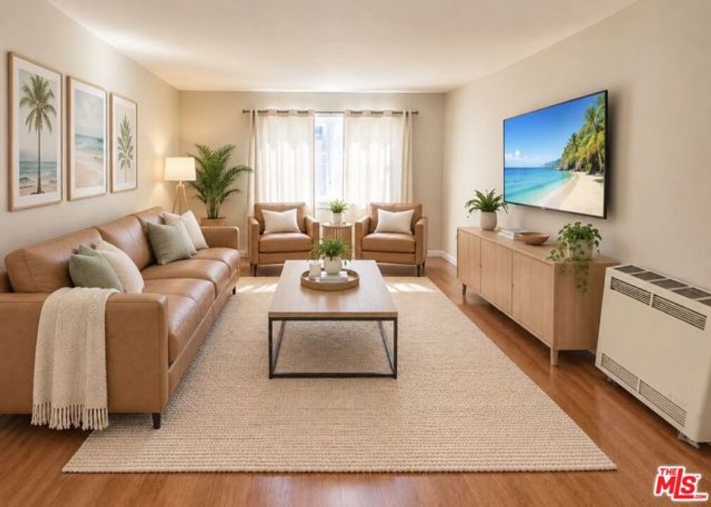 12206 Washington Place, Los Angeles, CA 90066