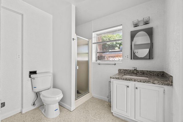 211 Sunrise Avenue 5, Lantana, FL 33460
