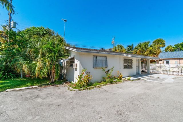 211 Sunrise Avenue 5, Lantana, FL 33460