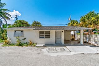 211 Sunrise Avenue 5, Lantana, FL 33460