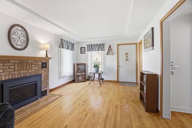 1341 OTTER AVENUE, Oshkosh, WI 54901