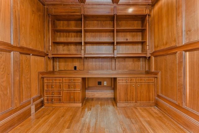 17 Willow Street 1, Boston, MA 02108