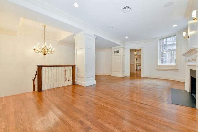 17 Willow Street 1, Boston, MA 02108