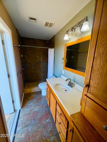 11820 N 30TH Drive, Phoenix, AZ 85029