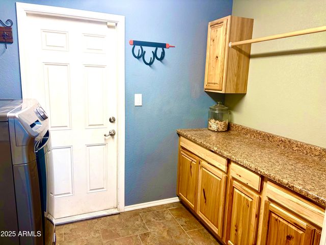 11820 N 30TH Drive, Phoenix, AZ 85029