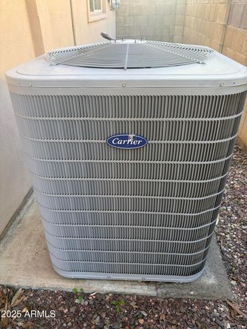 11820 N 30TH Drive, Phoenix, AZ 85029