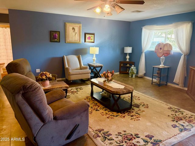 11820 N 30TH Drive, Phoenix, AZ 85029