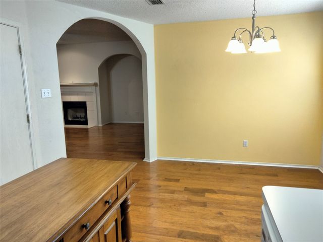 309 Odell Street, Cleburne, TX 76033