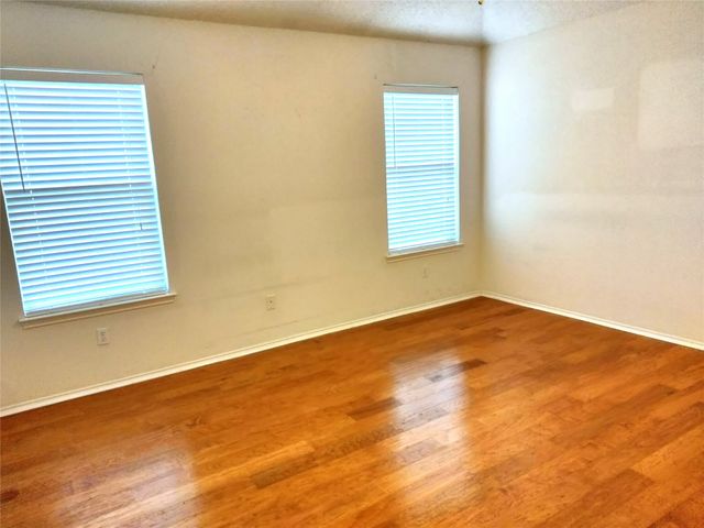 309 Odell Street, Cleburne, TX 76033