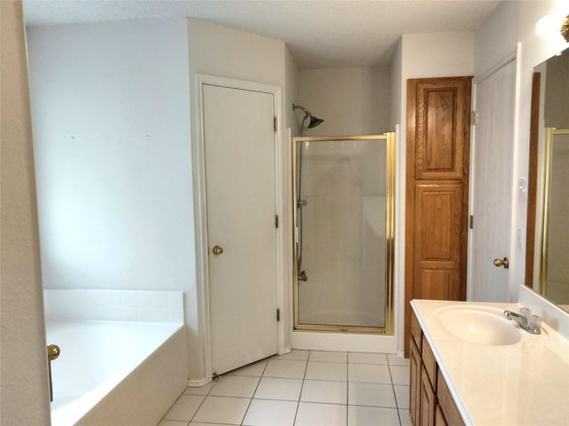 309 Odell Street, Cleburne, TX 76033