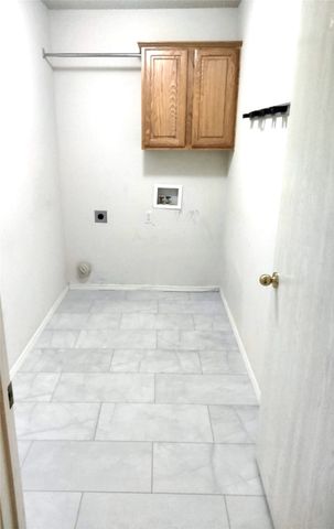 309 Odell Street, Cleburne, TX 76033