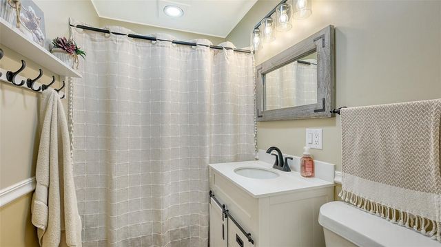 3818 GOCIO ROAD, Sarasota, FL 34235