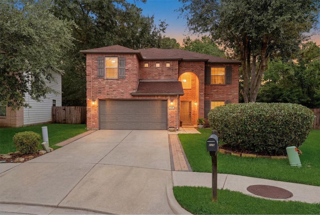 426 Mystic Glen Loop, Kingwood, TX 77339
